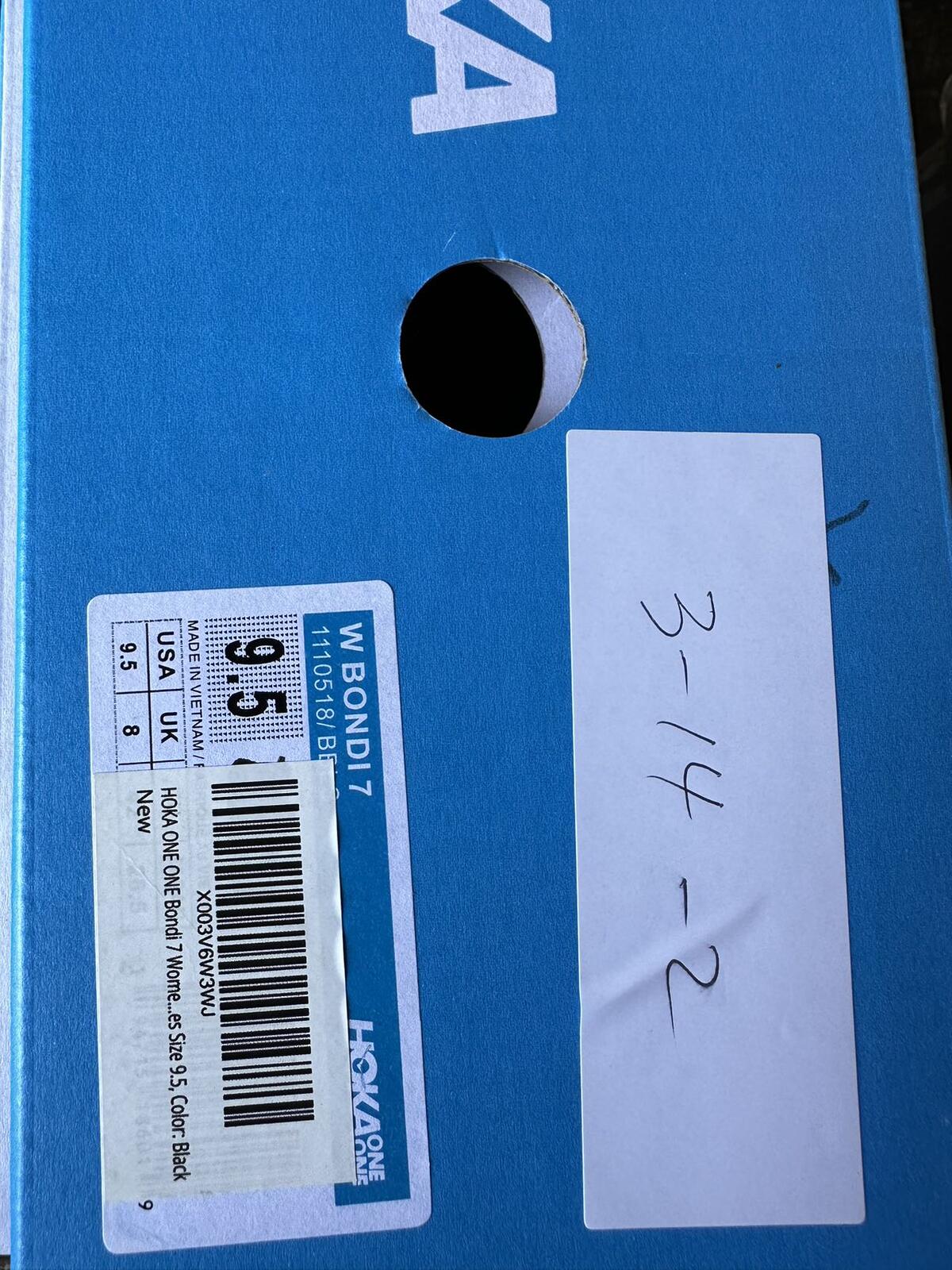 Size 9.5- Hoka Women Bondi 7 Black Black Running Shoes Sneakers