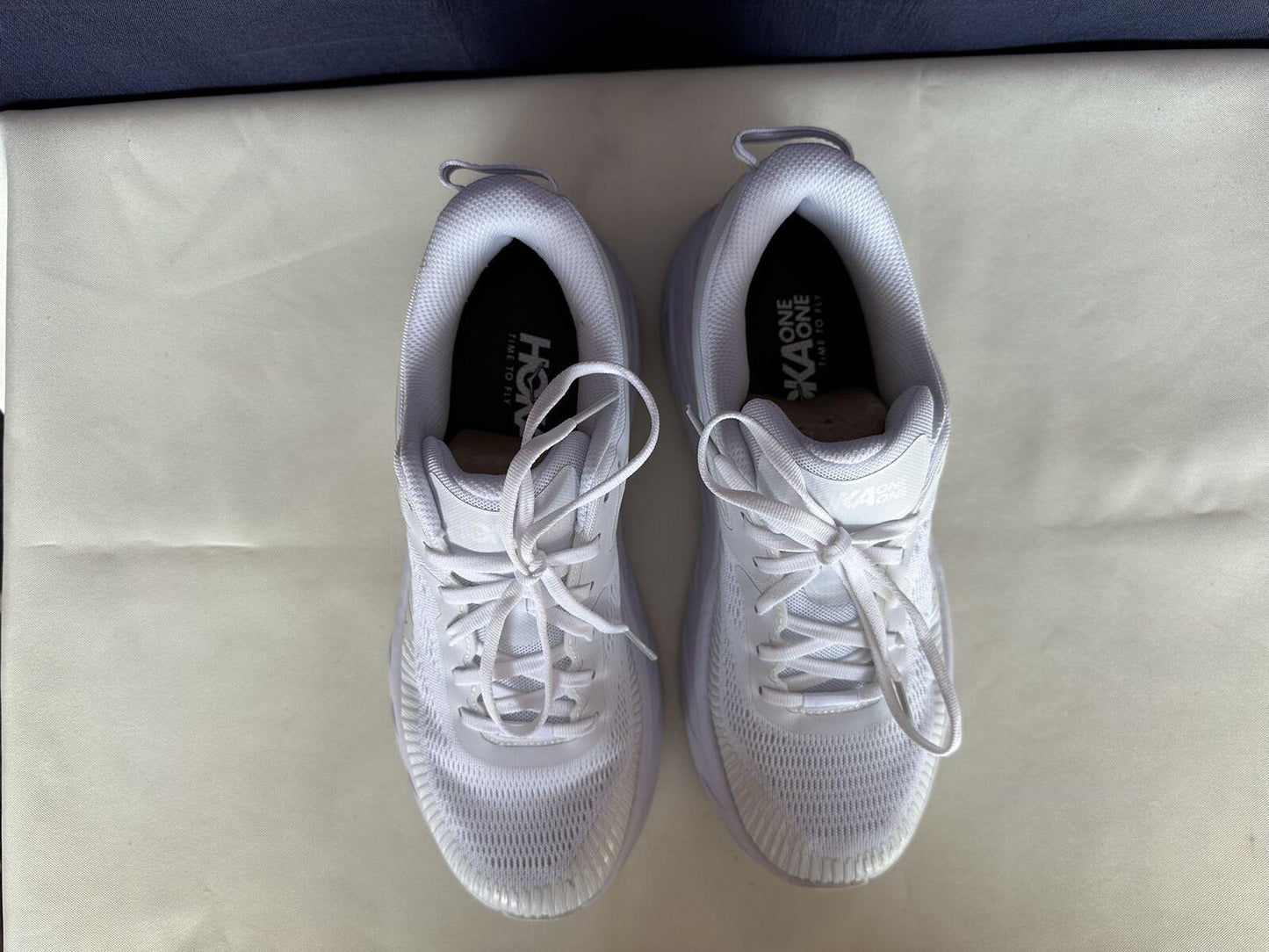 Size 9.5 - Hoka Women Bondi 7 White White Trainer Sneakers Shoes