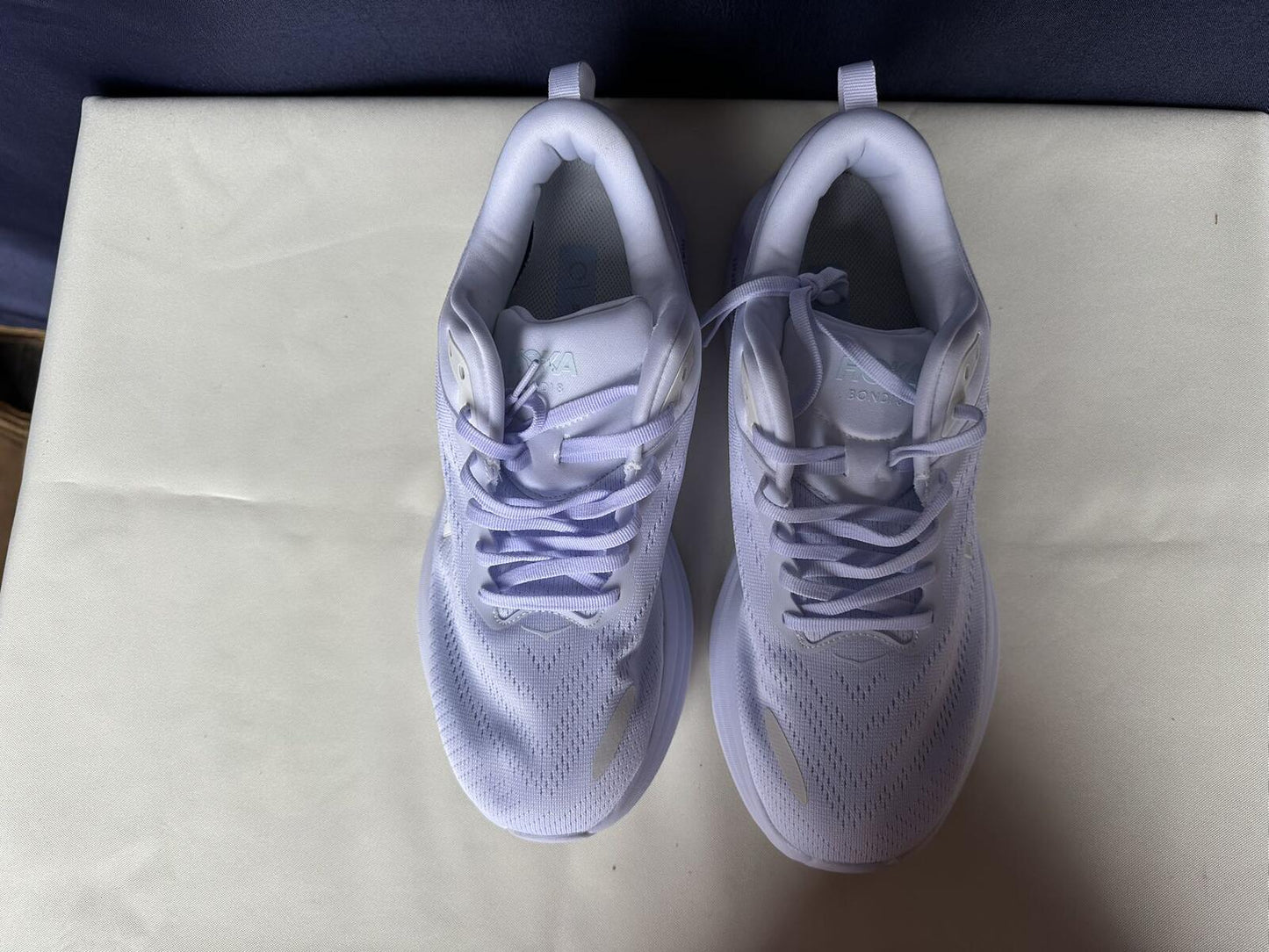 Size 10.5D- Hoka Men Bondi 8 White White Sneakers Shoes