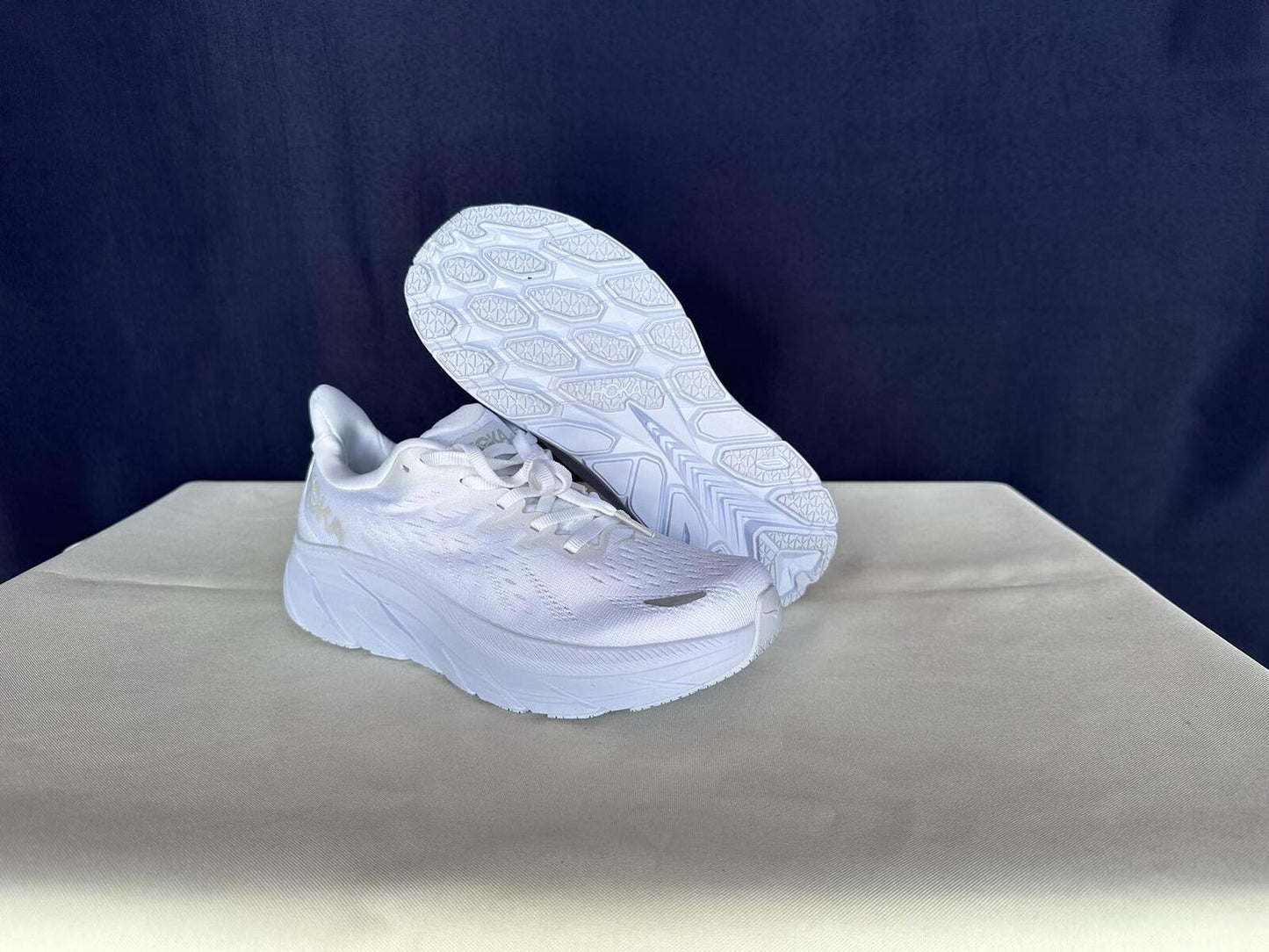 Size 6B - Hoka Women Clifton 8 White/White Run Sneakers Shoes