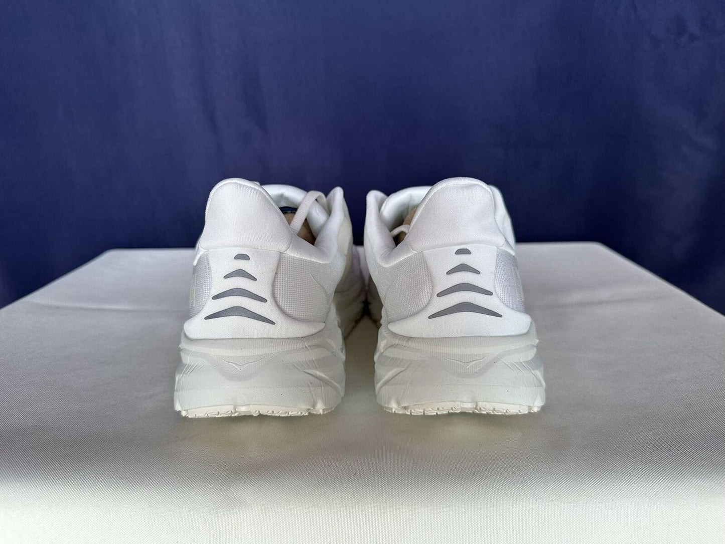 Size 10.5B - Hoka Women Clifton 8 White/White Run Sneakers Shoes