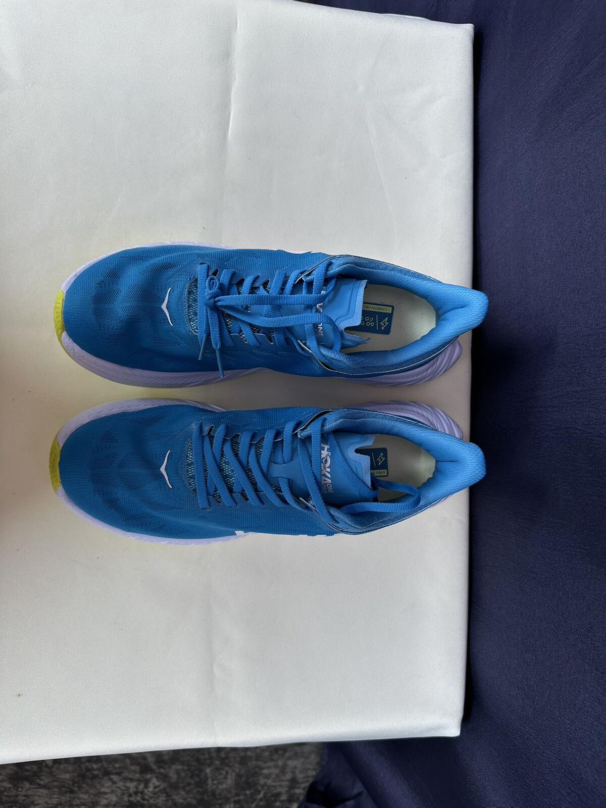 Size 10.5D - Hoka Men Carbon X 2 Diva Blue/Cirtus Sneakers Shoes