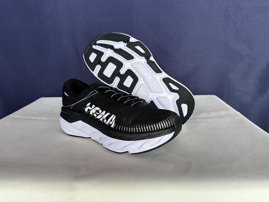 Size 8 - Hoka Women Bondi 7 Black White Running Shoes Sneaker