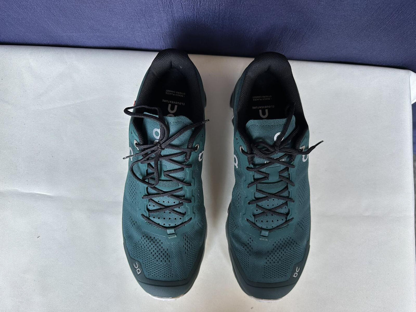 Size 10- On Running Men Green Trainer Running Shoes Sneakers