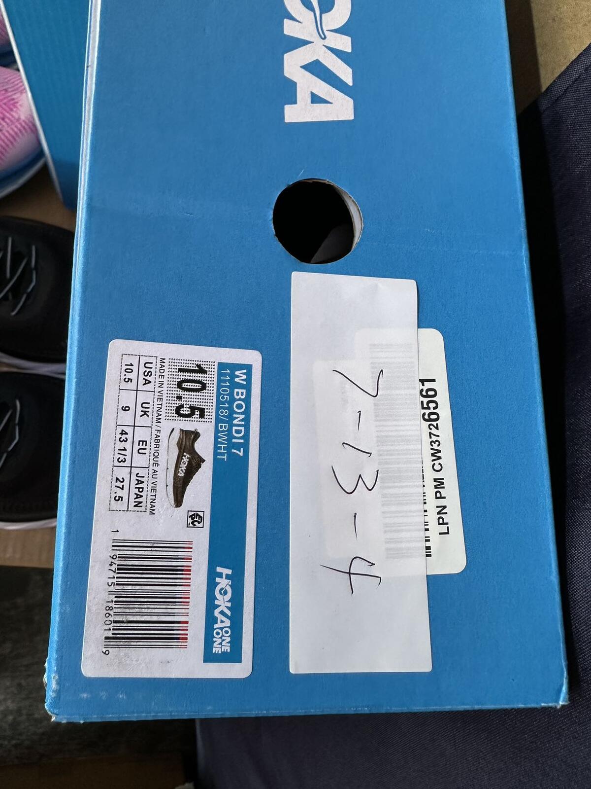 Size 9.5 - Hoka Women Bondi 7 Harbor Mist Sharkskin Sneakers
