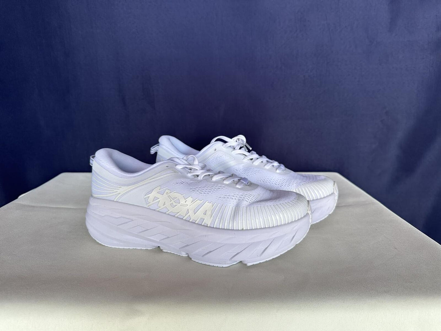 Size 9.5 - Hoka Women Bondi 7 White White Trainer Sneakers Shoes