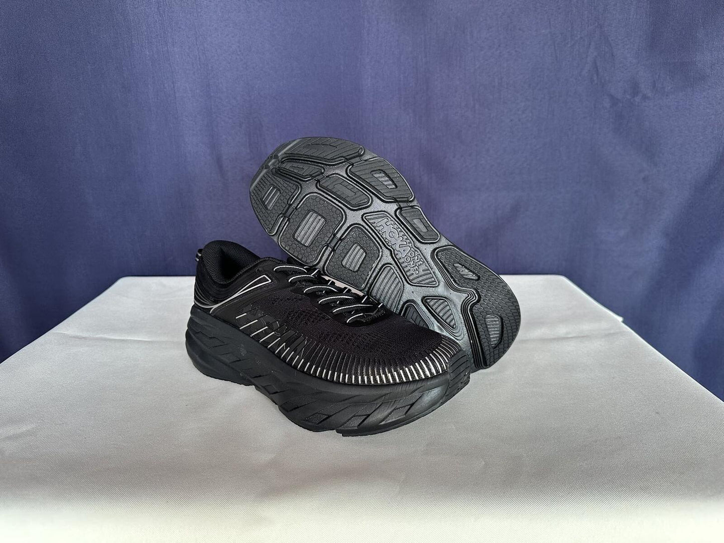 Size 8 - Hoka Women Bondi 7 Black Black Running Shoes Sneakers