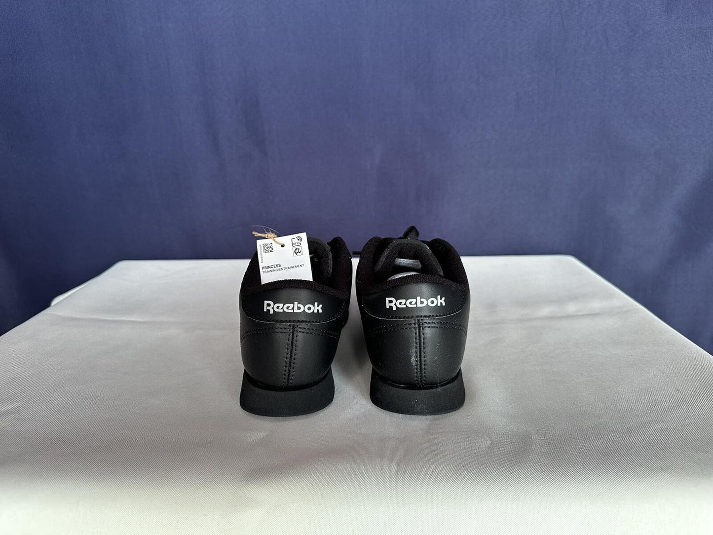Size 7 - Women reebok Shoes