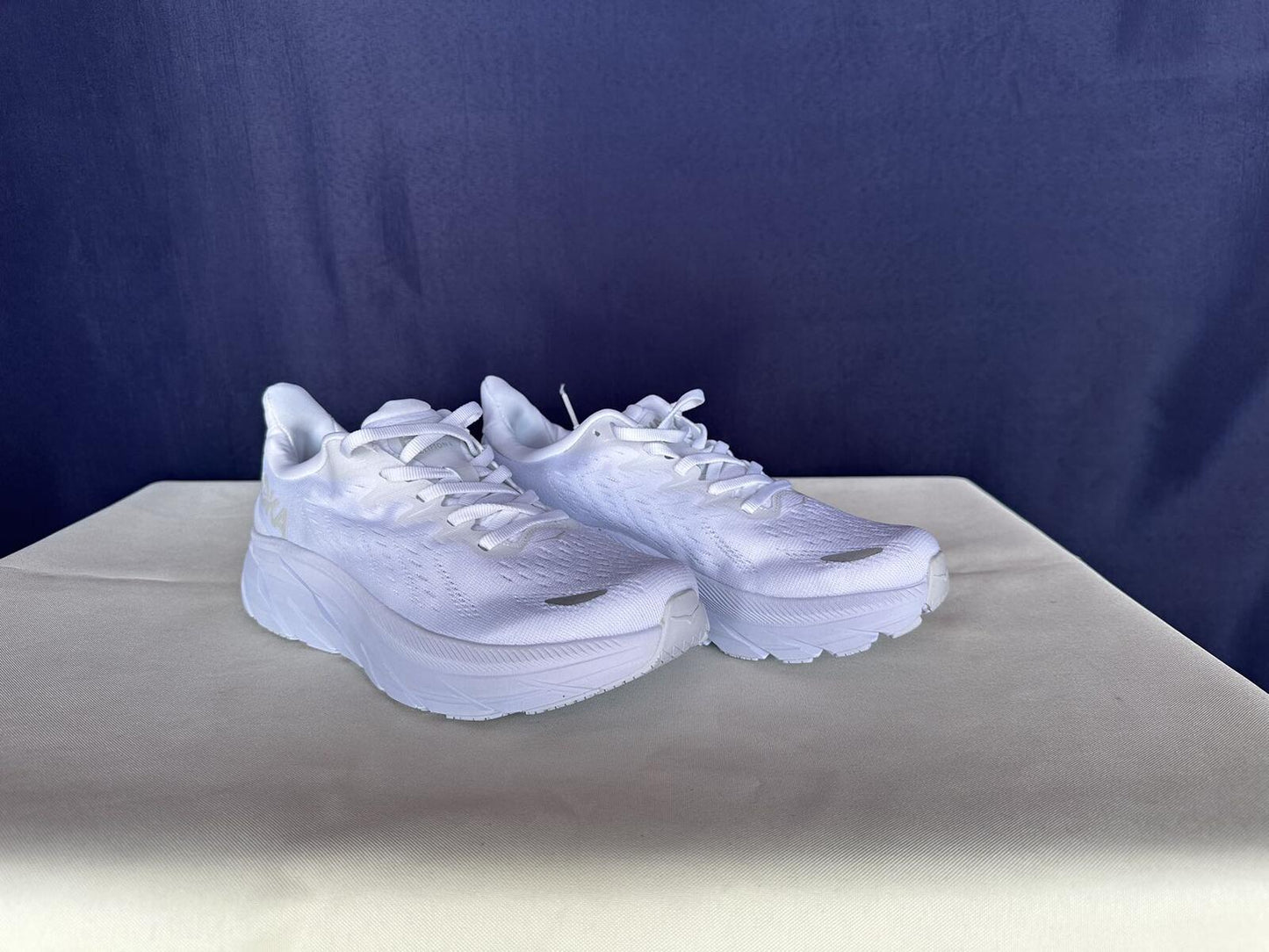 Size 6B - Hoka Women Clifton 8 White/White Run Sneakers Shoes