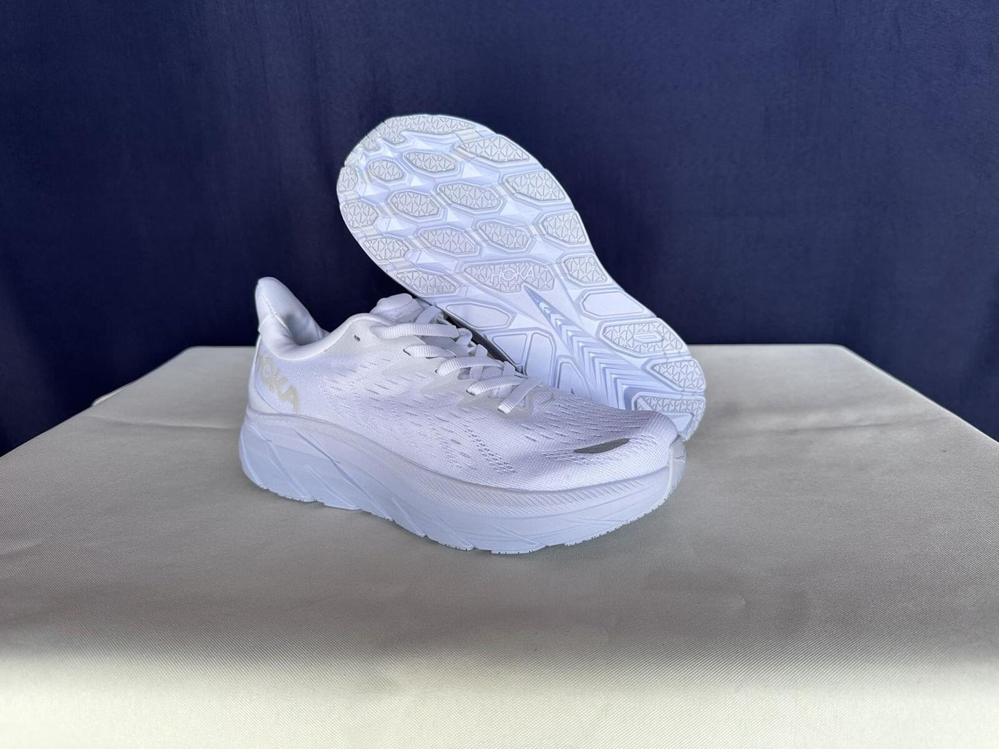 Size 6B - Hoka Women Clifton 8 White/White Run Sneakers Shoes