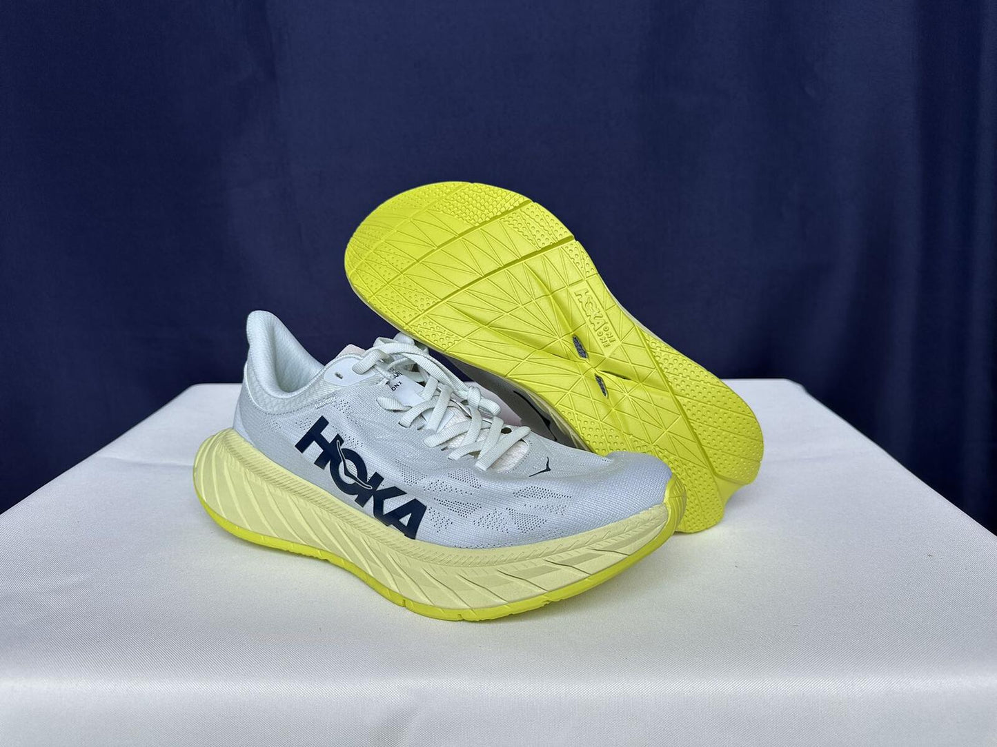 Size 9.5D - Hoka Men Bondi 8 Sharkskin Harbor Mist Sneakers