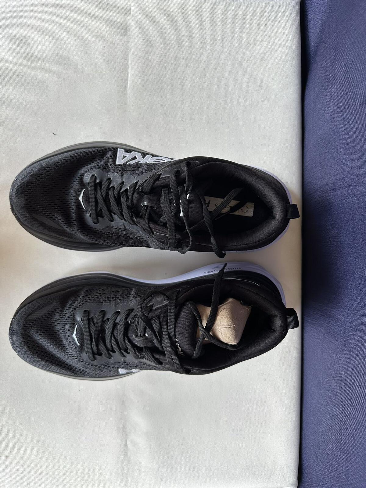Size 10D - Hoka Men Bondi 8 Black White