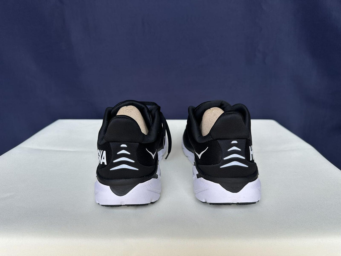 Size 10B- Hoka Women Clifton 8 Black White Run Sneakers Shoes