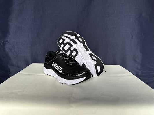 Size 9- Hoka Men Bondi 7 Black White Trainer Shoes Sneakers