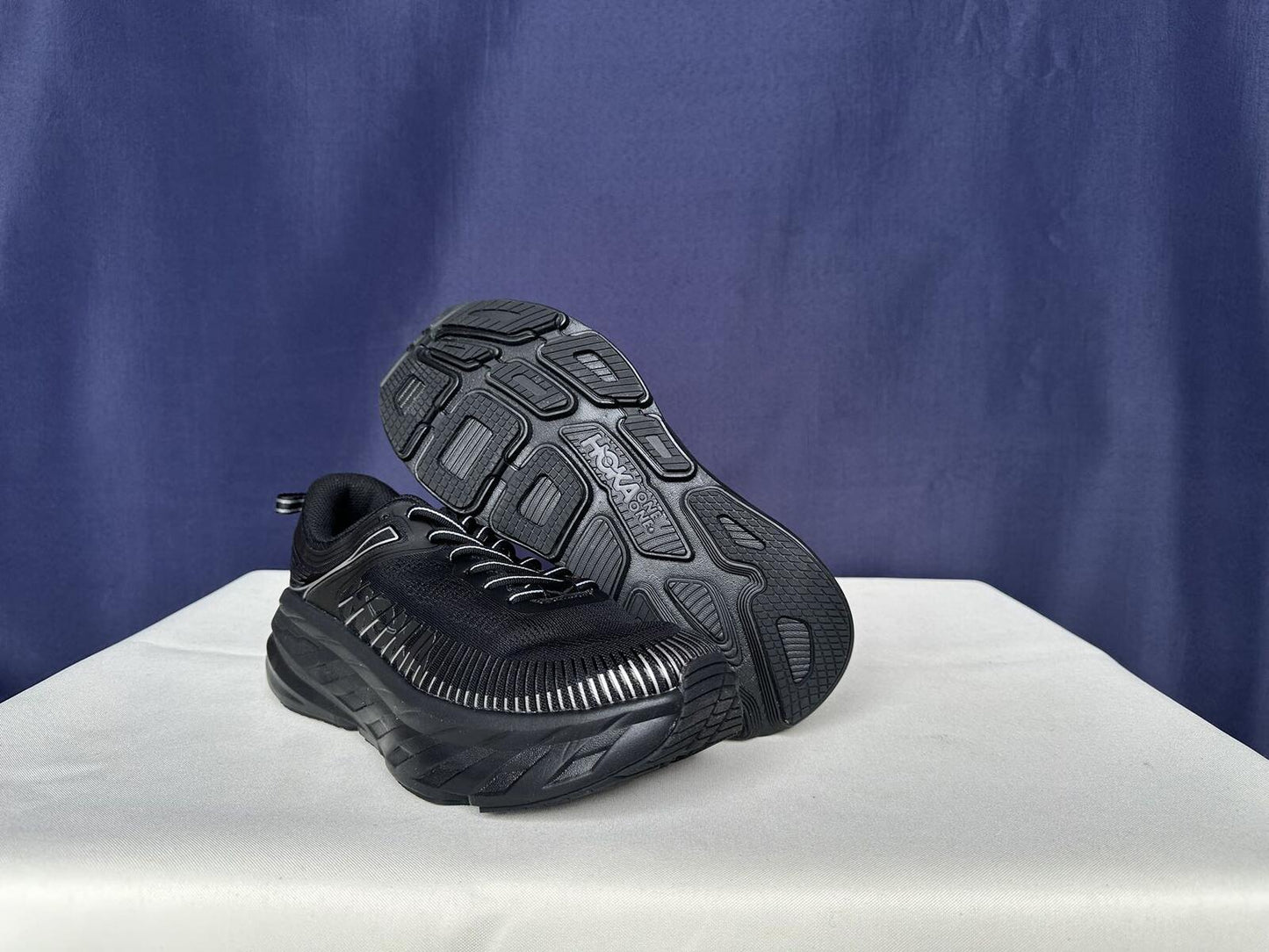 Size 10.5 - Hoka Women Bondi 7 Black Black Running Shoes Sneaker