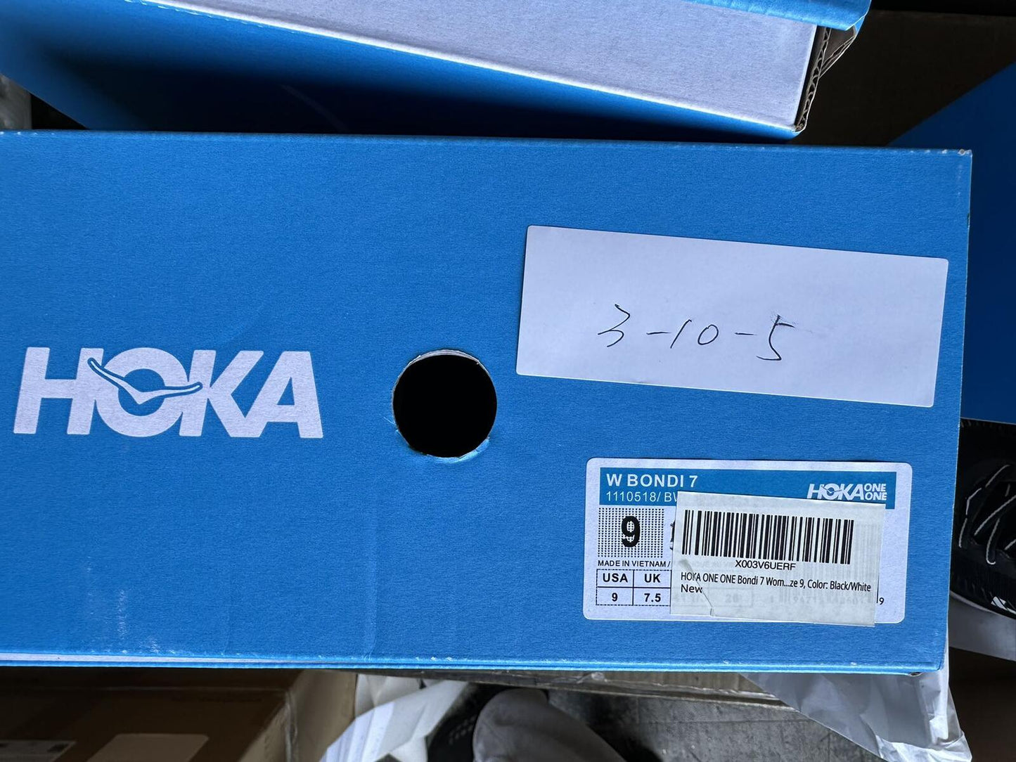 Size 9- Hoka Women Bondi 7 Black White Trainer Shoes Sneakers