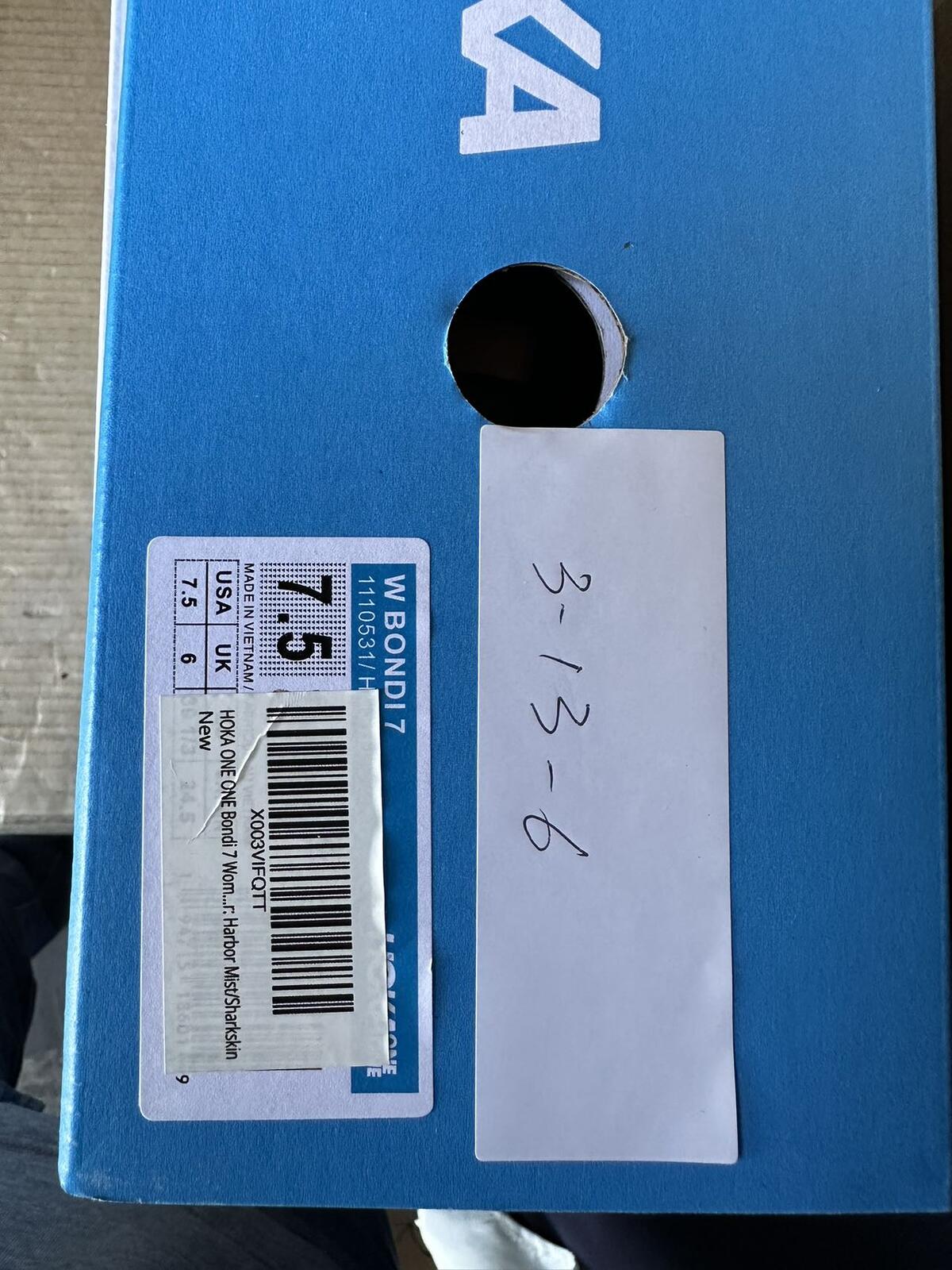 Size 7.5- Hoka Women Bondi 7 Harbor Mist Sharkskin Sneakers