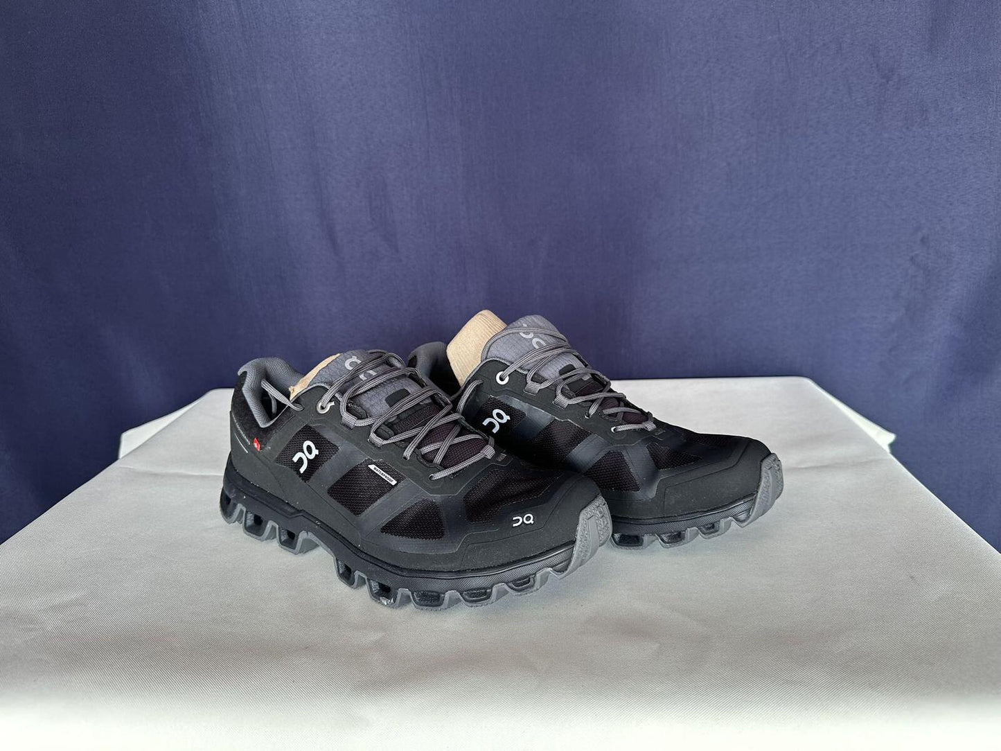 On Running Black Men Size 8