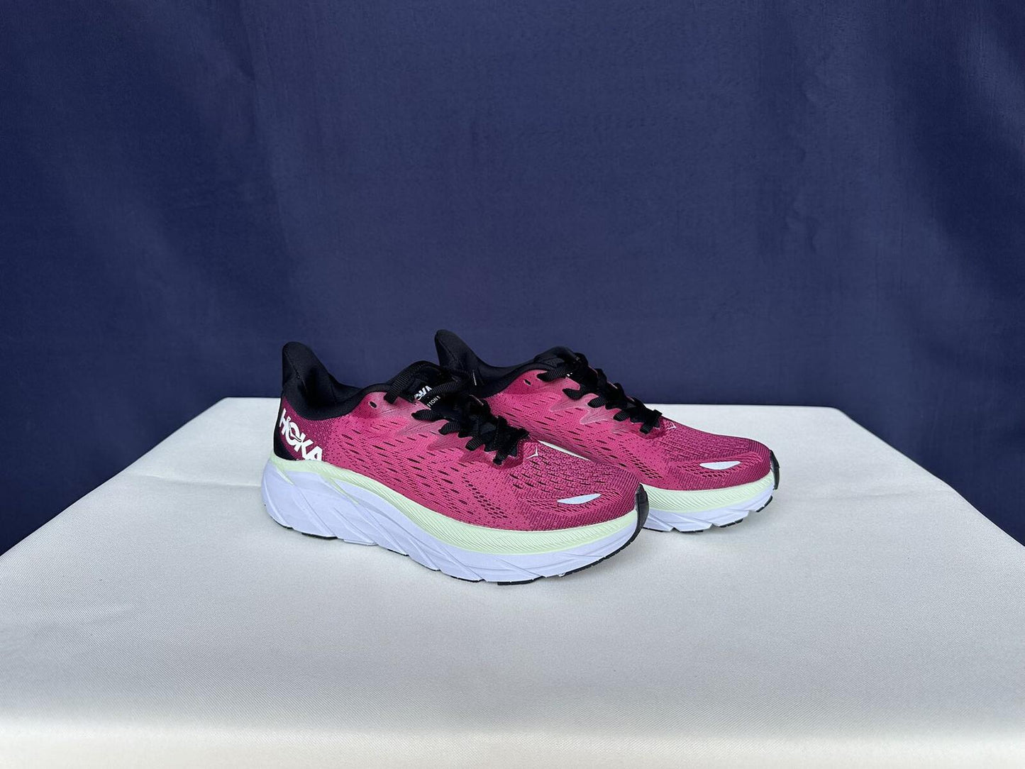 Size 6B- Hoka Women Bondi 8 Ibis Rose Trainer Sneakers Shoes