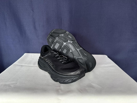 Size 10- Hoka Women Bondi 7 Black Black Running Shoes Sneakers