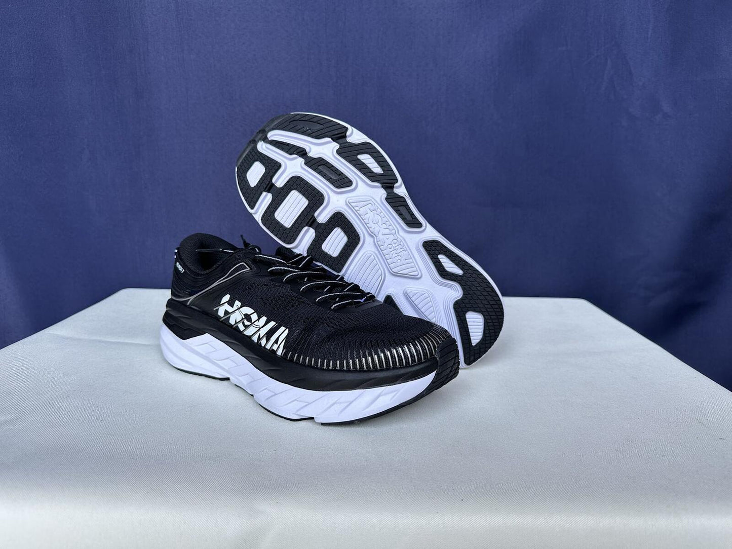Size 9- Hoka Women Bondi 7 Black White Trainer Shoes Sneakers