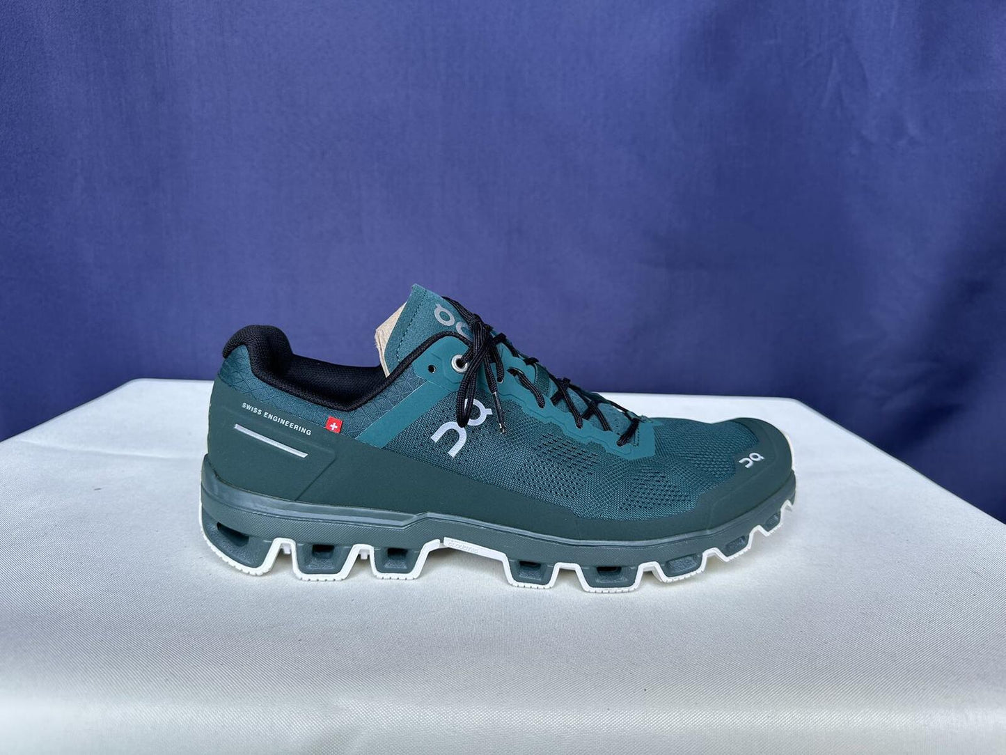 Size 10- On Running Men Green Trainer Running Shoes Sneakers