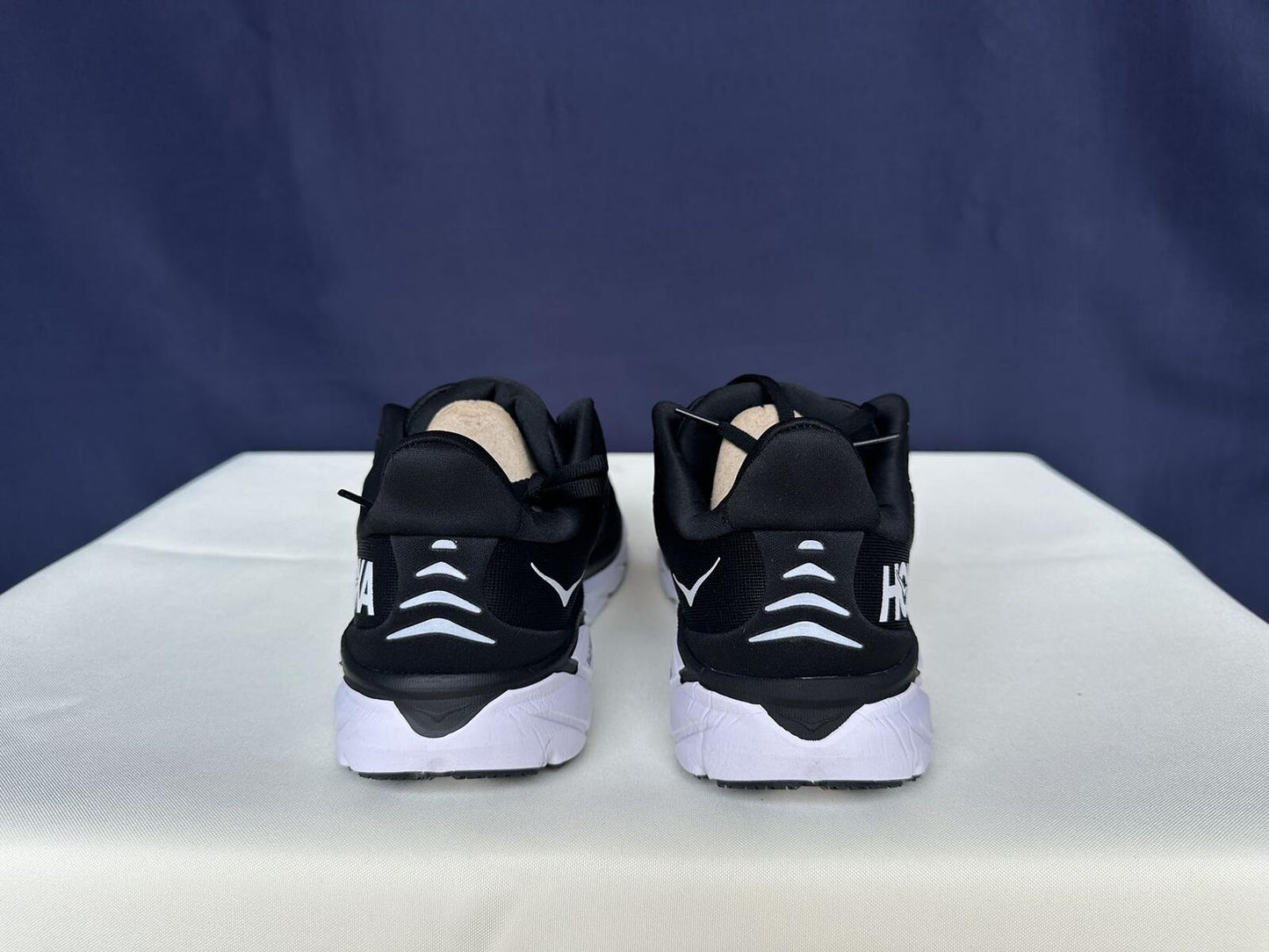 Size 10B- Hoka Women Clifton 8 Black White Run Sneakers Shoes
