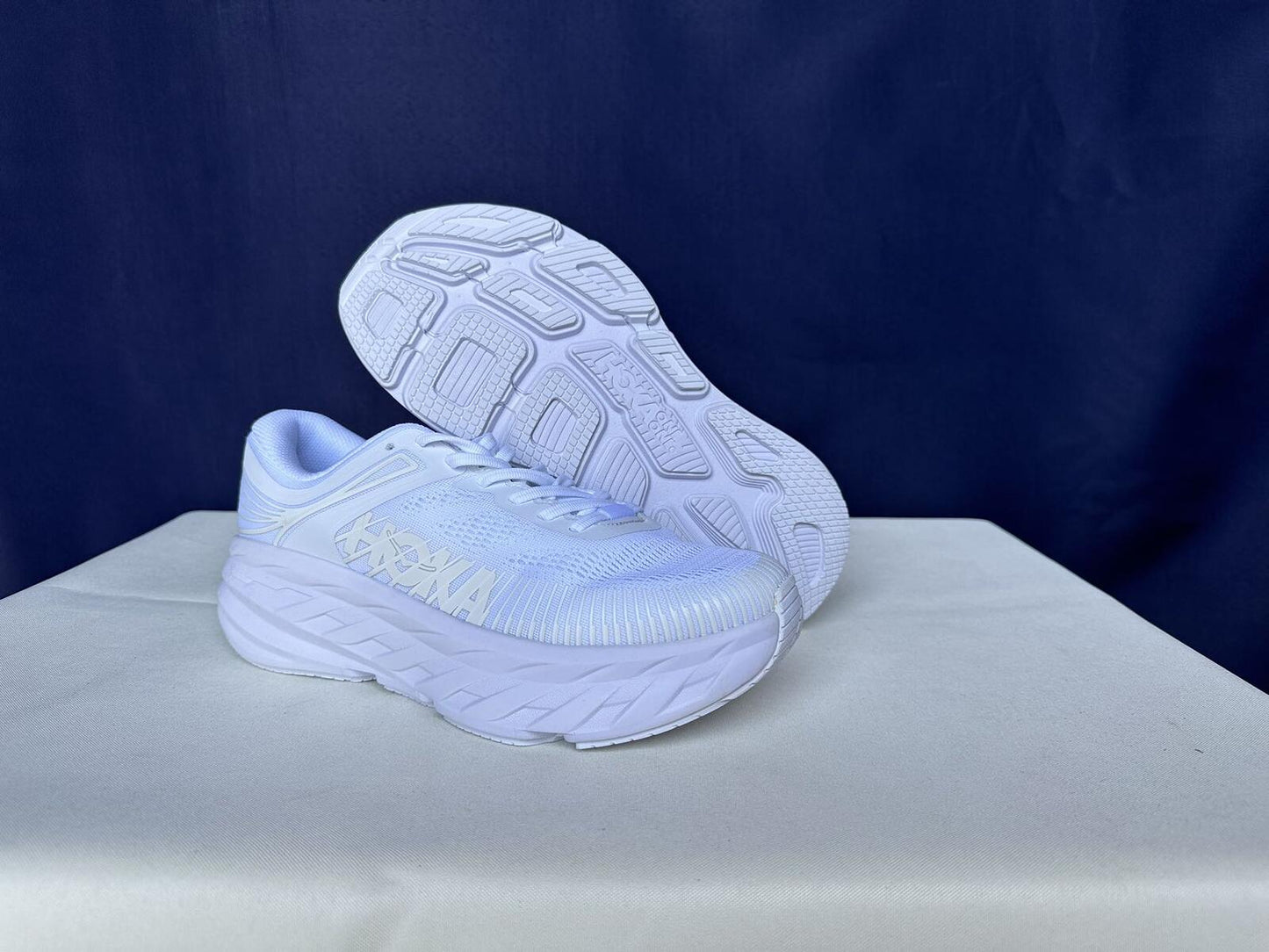 Size 9.5- Hoka Women Bondi 7 White White Trainer Sneakers Shoes