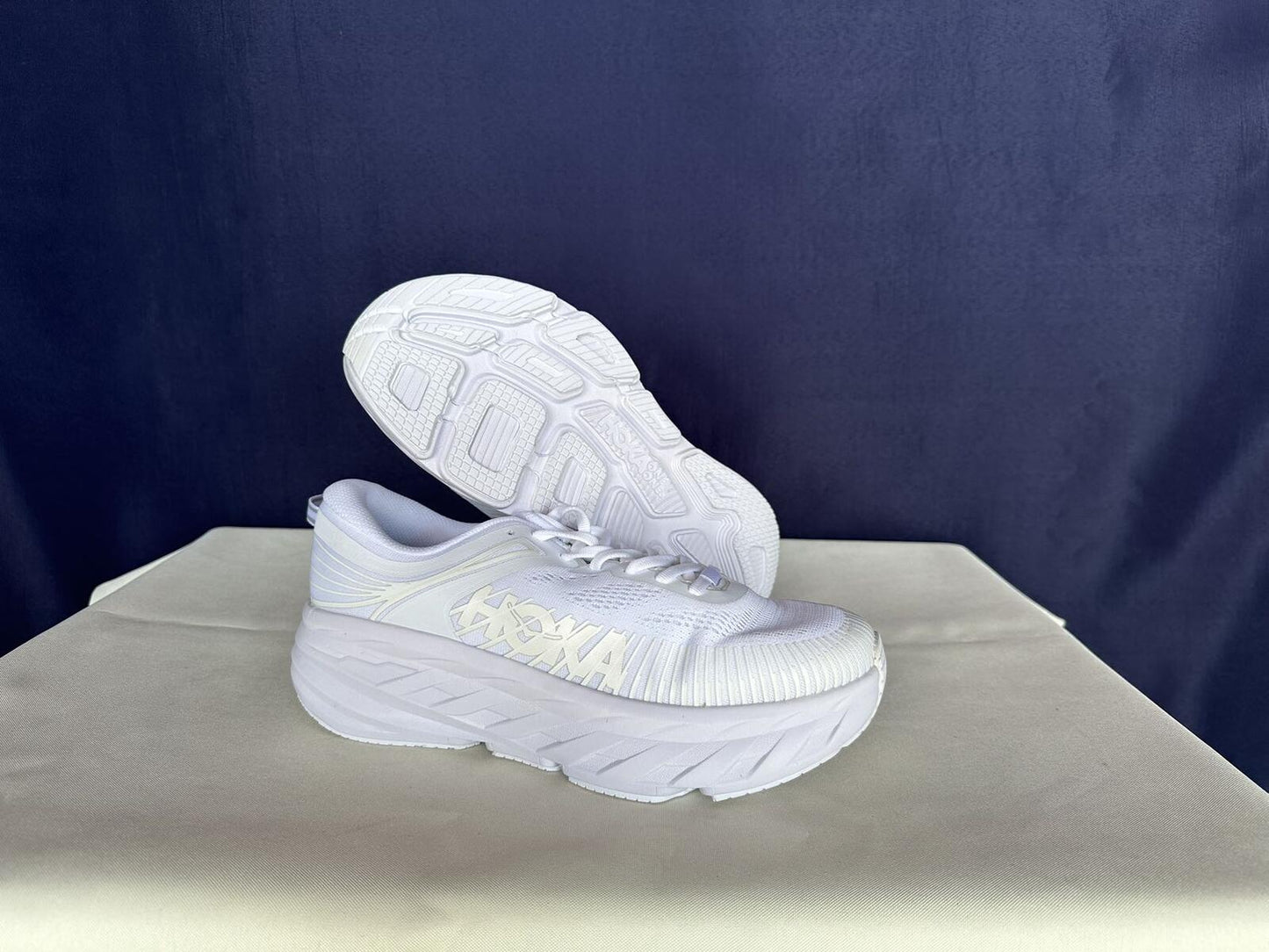 Size 9.5 - Hoka Women Bondi 7 White White Trainer Sneakers Shoes