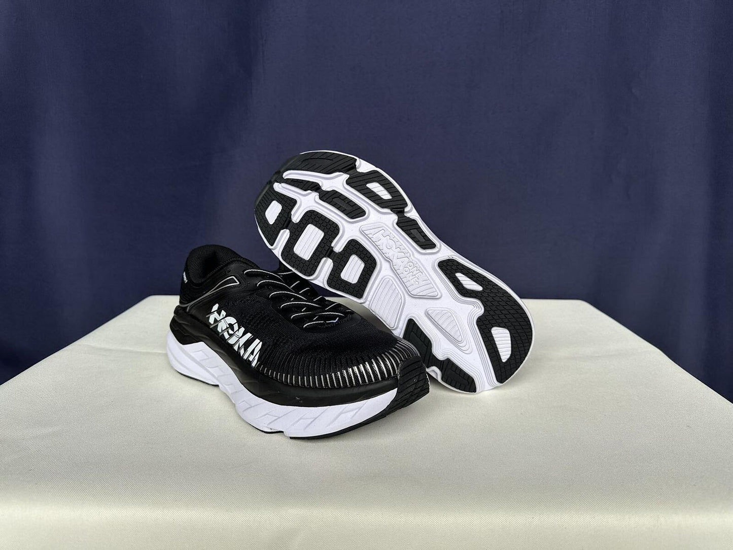 Size 9.5- Hoka Women Bondi 7 Black White Trainer Shoes Sneakers