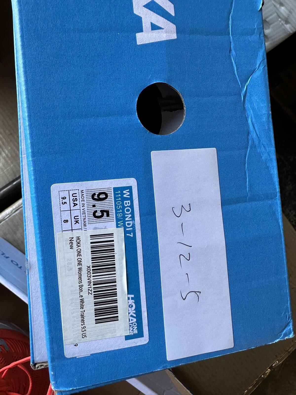 Size 9.5- Hoka Women Bondi 7 White White Trainer Sneakers Shoes