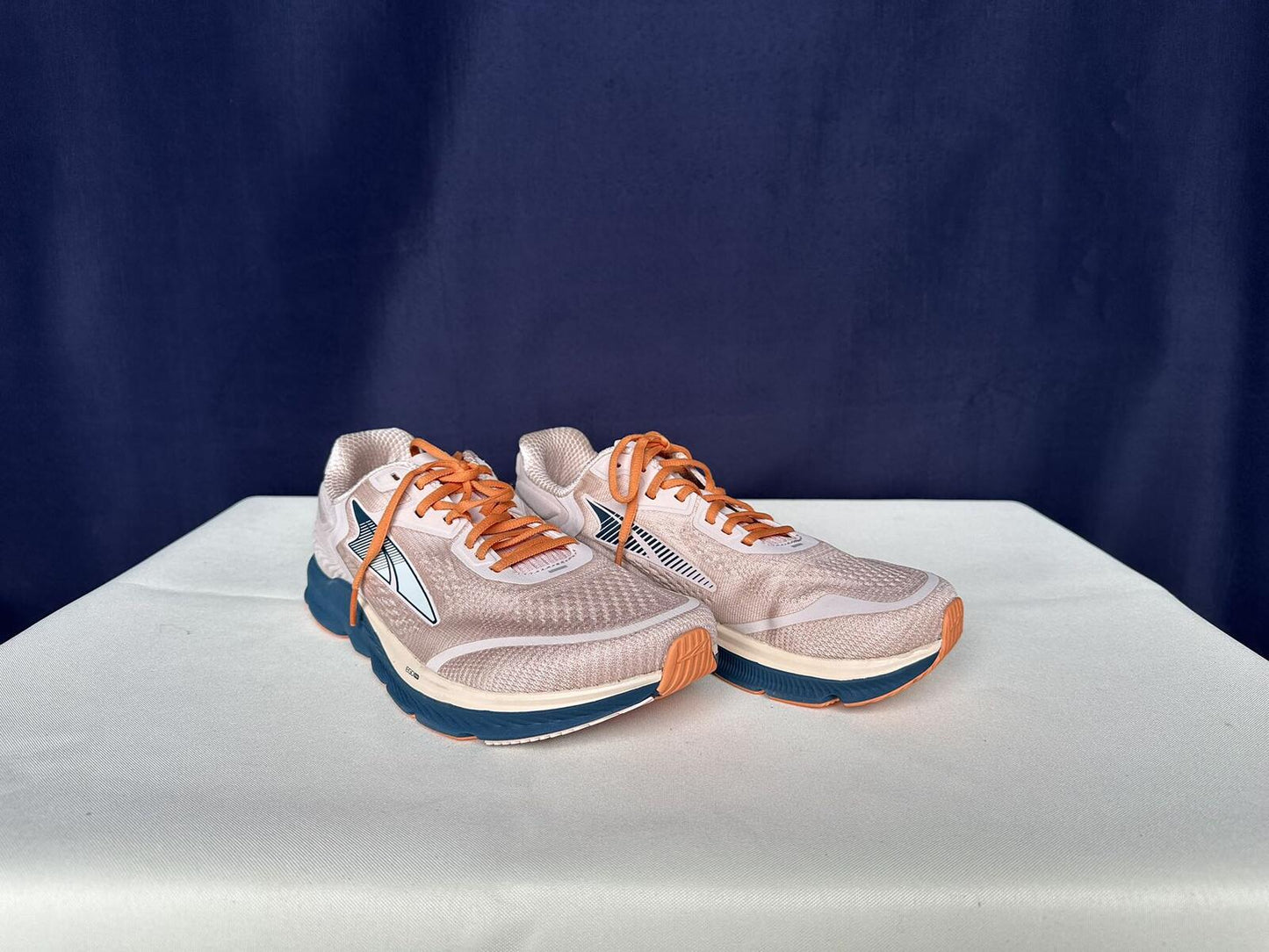Size 8 - Altra Women Torin 5 Women Dusty Pink Trainer Running Sneakers Shoes