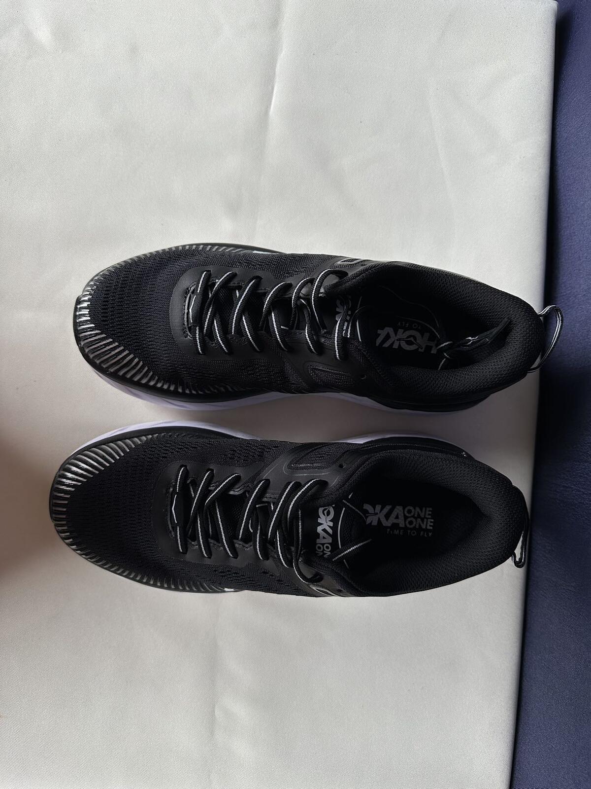 Size 9.5- Hoka Women Bondi 7 Black White Trainer Shoes Sneakers
