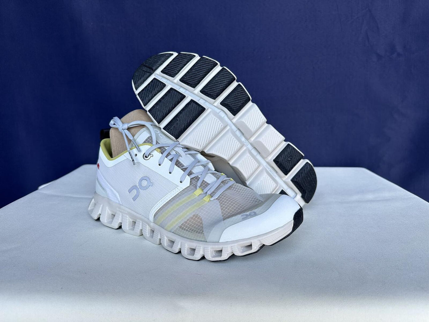 Size 10.5 On Running Cloud X Shift Vapor Acacia Women